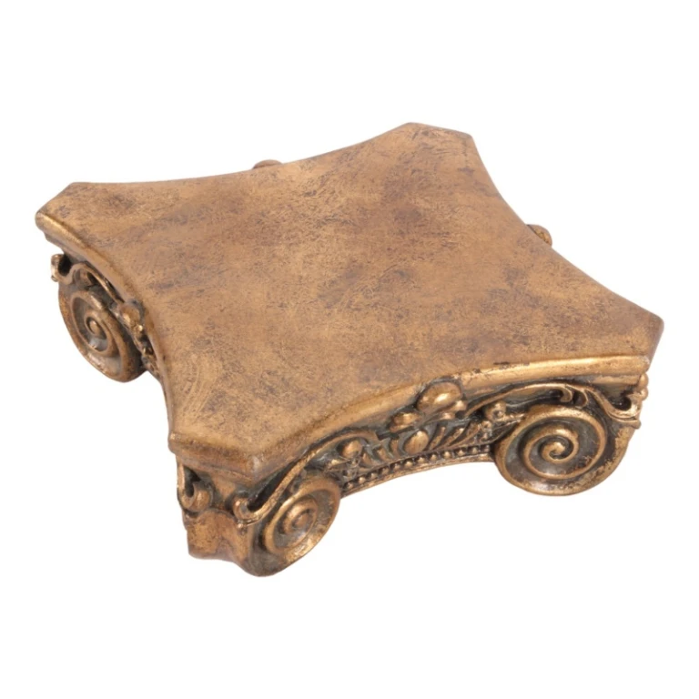 Dekorationssokkel 21 cm - guld - kunstharpiks