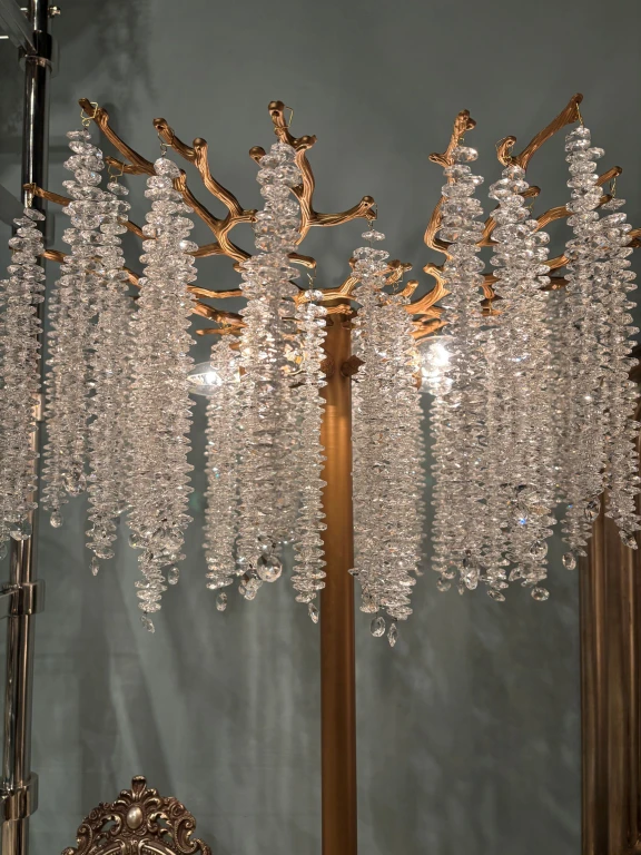 Bordlampe Waterfall - guld - jern og glas - 85 cm